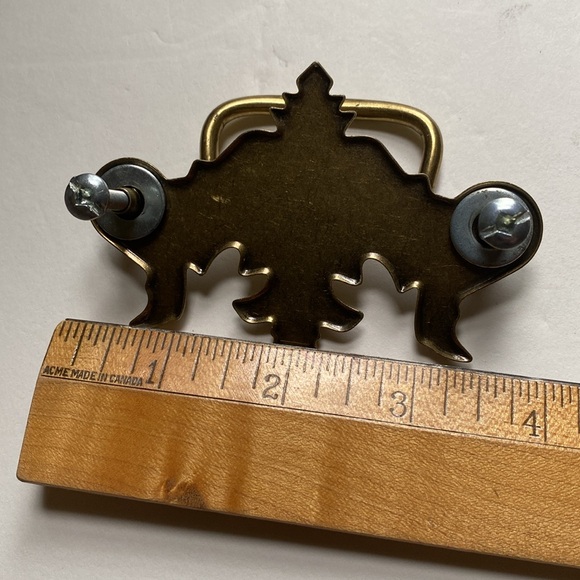 Antique solid brass furniture hardware. Drawer pulls. - Picture 6 of 9